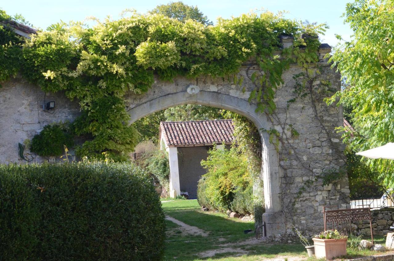 La Maisou-Pastel Et Fleur Sérignac Exterior foto